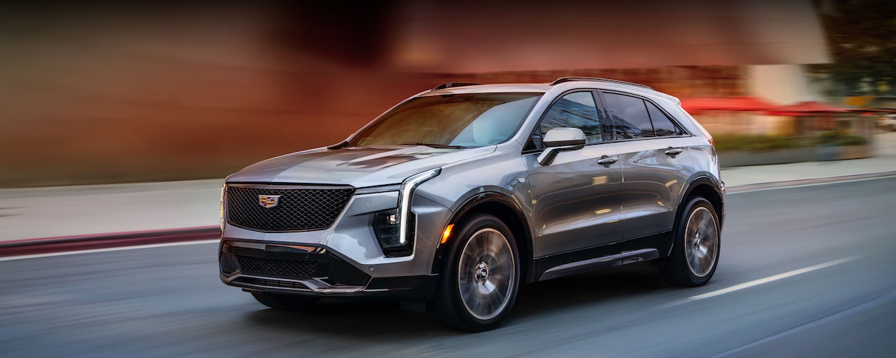 Descubre los precios y promociones exclusivas que te brindamos para que estrenes ya tu camioneta compacta de lujo, Cadillac XT4 2025